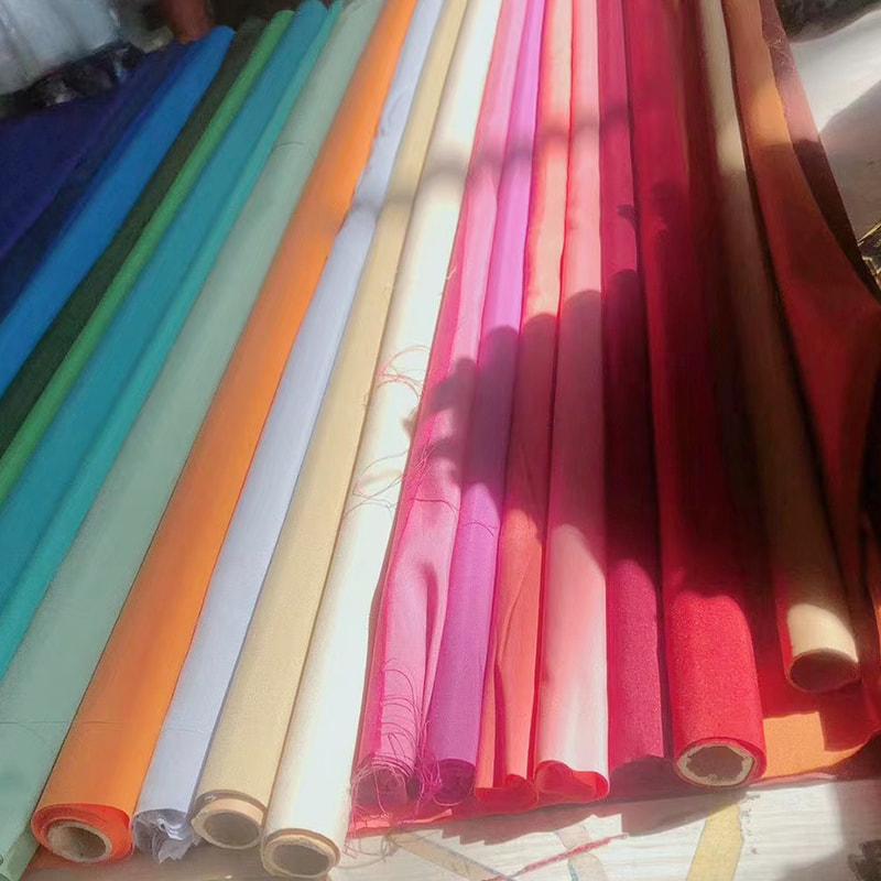 TMIE-08-5-2 Lebar 112CM Ringan Berat 75GSM Warna Tersuai dan Lebih daripada 100+warna Lapisan Dicelup Fabrik Poplin Poliester