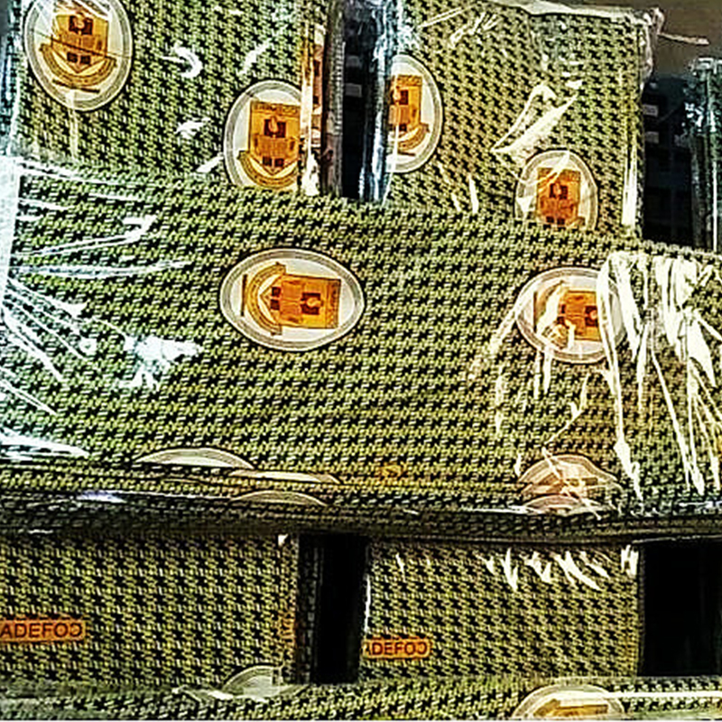 TMIE-06-7 Fabrik Lebar Sempit Berketumpatan Tinggi 95gsm 100gsm 105gsm 110gsm 115gsm Poliester Printing Wax Fabrik